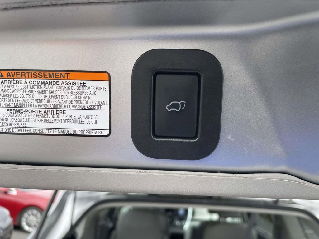 Used 2018 Toyota Sienna XLE Premium image 49