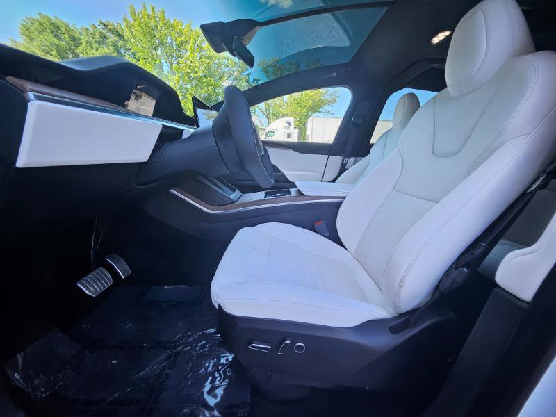 Used 2023 Tesla Model X image 36