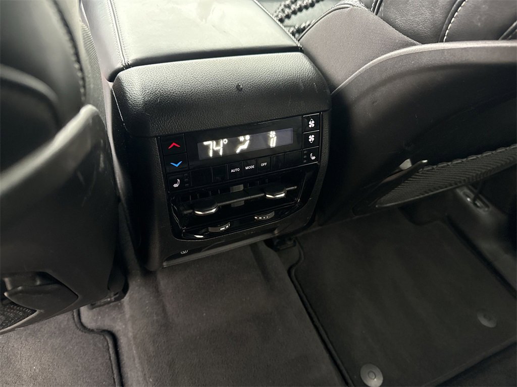 Used 2021 Jeep Grand Cherokee L Overland image 29