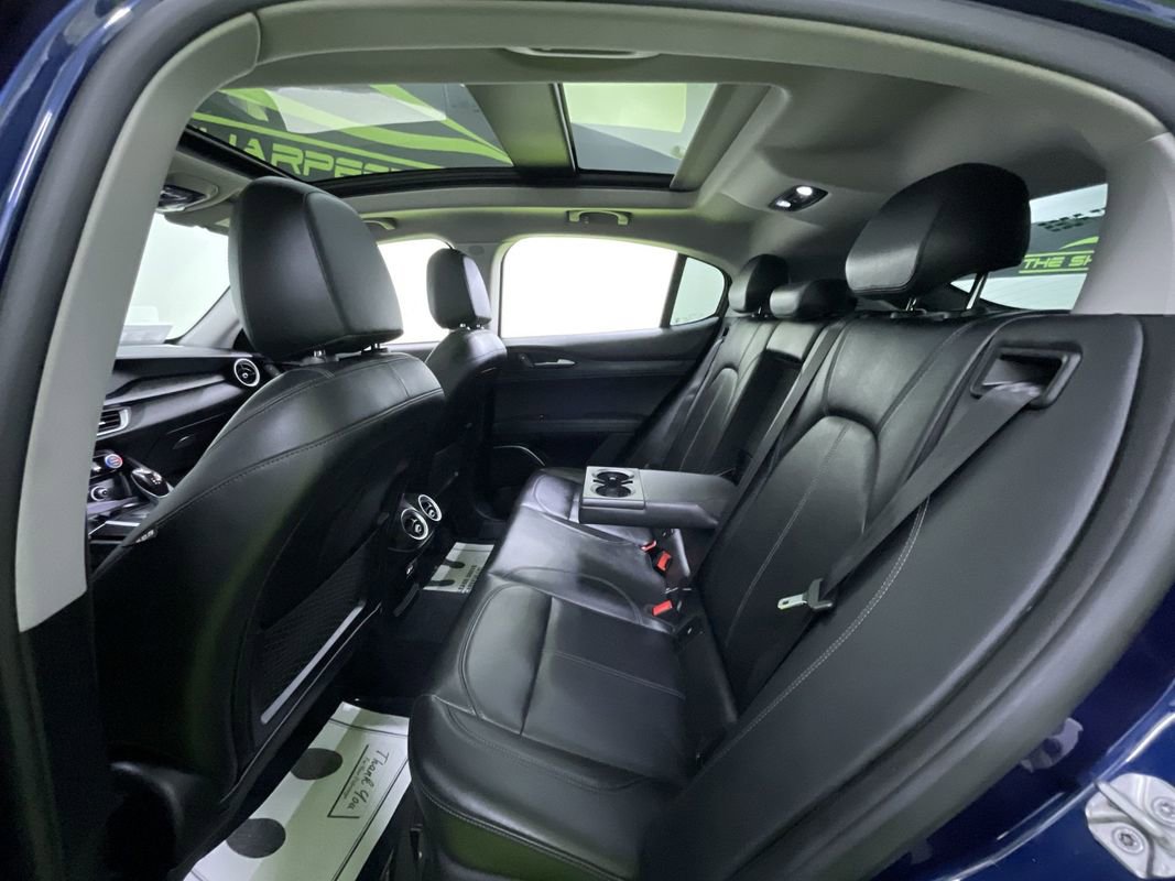 Used 2018 Alfa Romeo Stelvio Sport w/ Cold Weather Package image 28