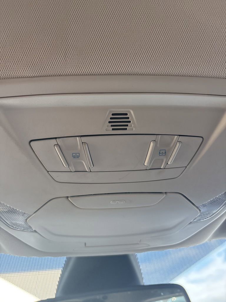 Used 2018 Ford Escape Titanium w/ Ford Safe & Smart Package image 37