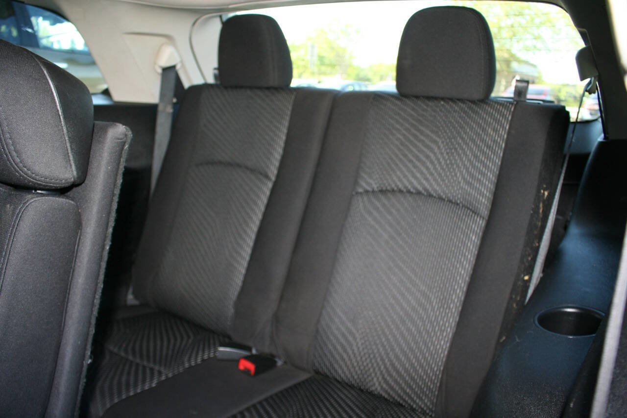 Used 2013 Dodge Journey SXT w/ Flexible Seating Group AWD/4WD image 19