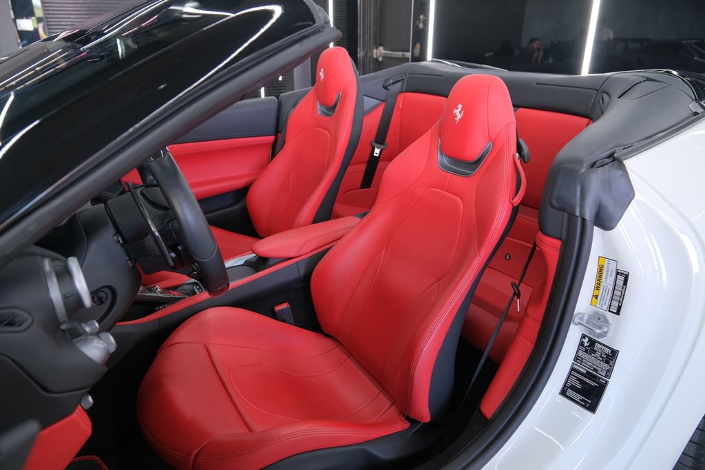 Used 2023 Ferrari Portofino M RWD image 23
