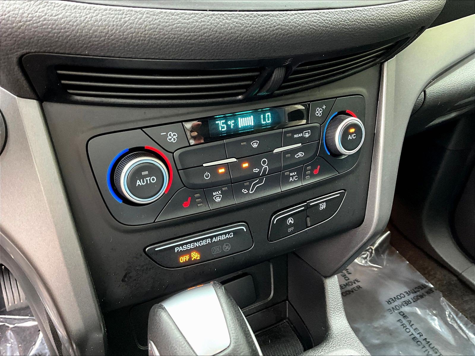Used 2019 Ford Escape SEL FWD image 15