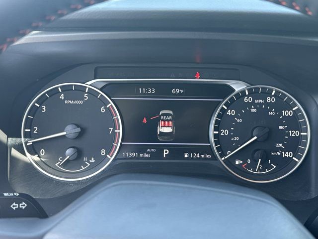 Used 2025 Nissan Rogue SV AWD/4WD image 31