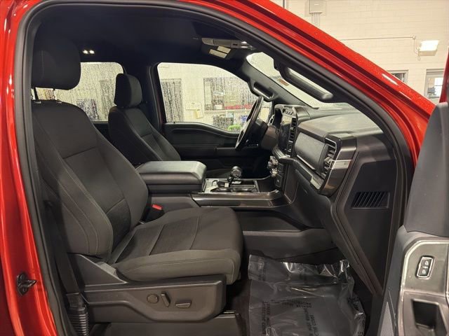Used 2023 Ford F150 XLT w/ Equipment Group 302A High image 25