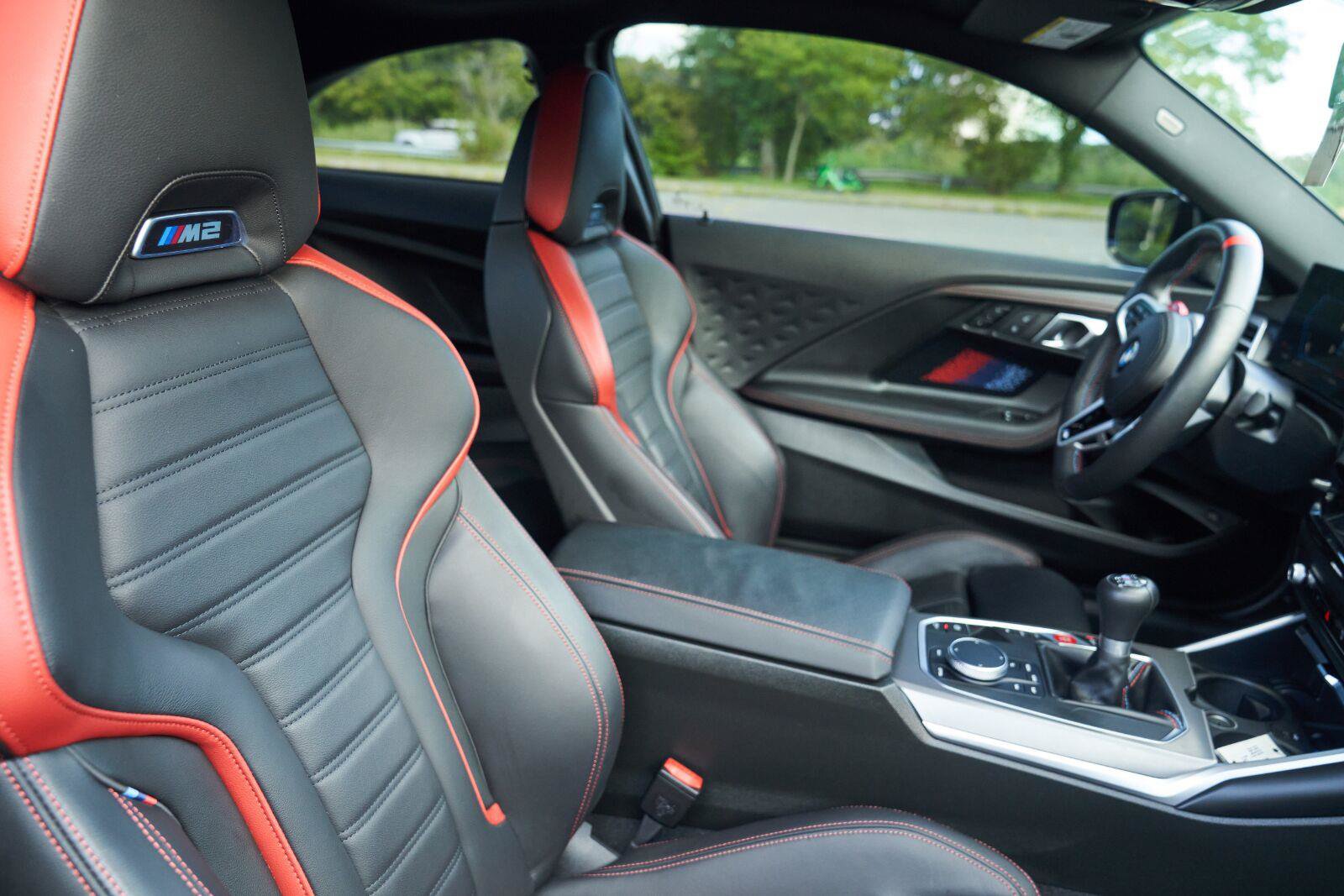Used 2025 BMW M2 w/ Lighting Package RWD image 59