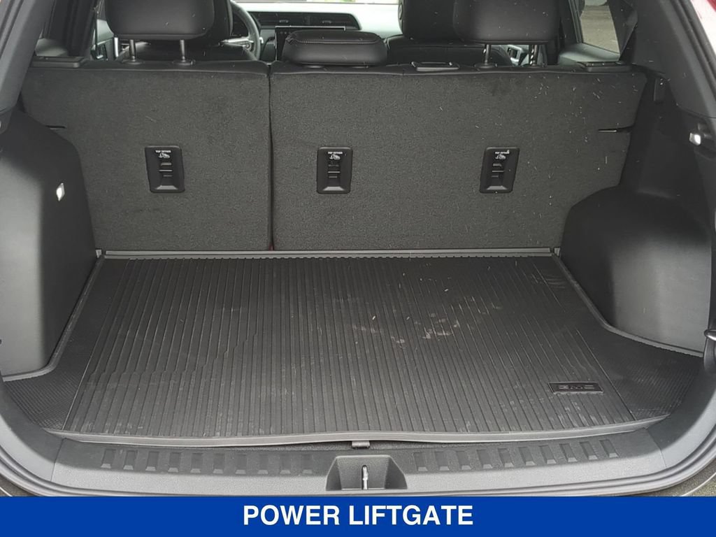 New 2026 GMC Terrain AT4 w/ LPO, Floor Liner Package AWD/4WD image 5