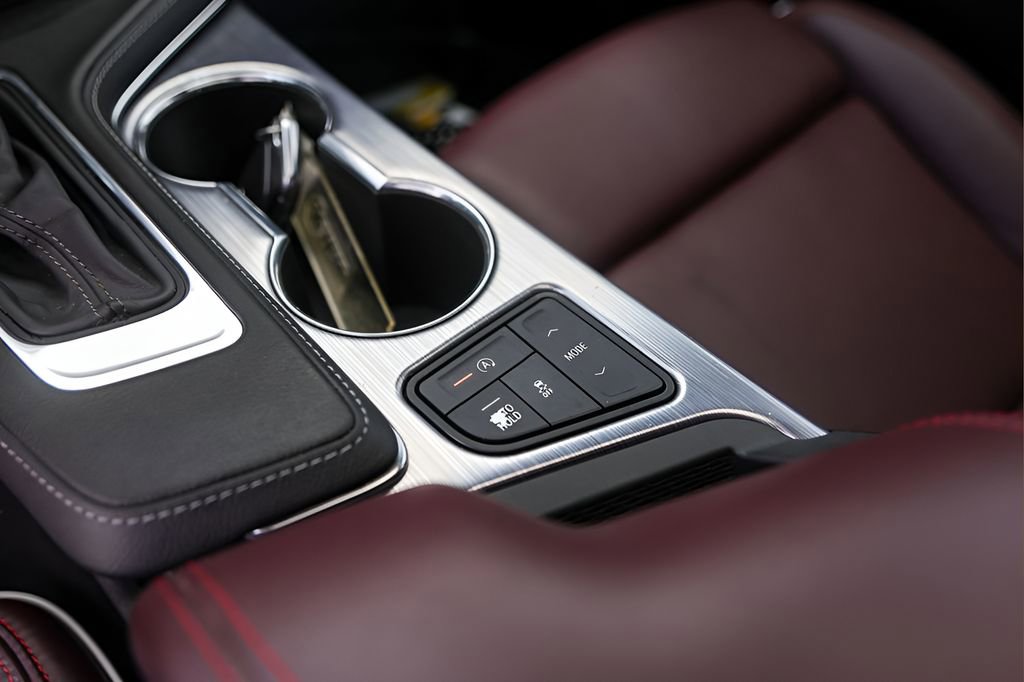 Used 2023 Cadillac CT4 Sport RWD image 19