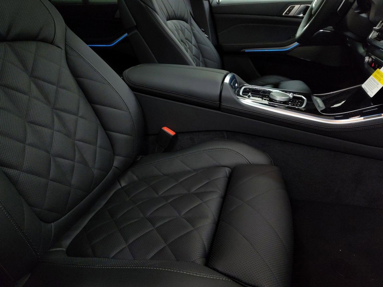 New 2026 BMW X5 xDrive50e image 27