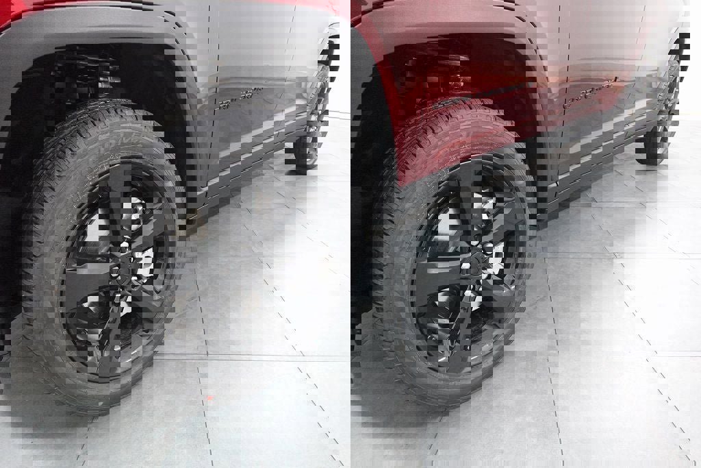 New 2025 Jeep Grand Cherokee L Limited w/ Luxury Tech Group II image 31