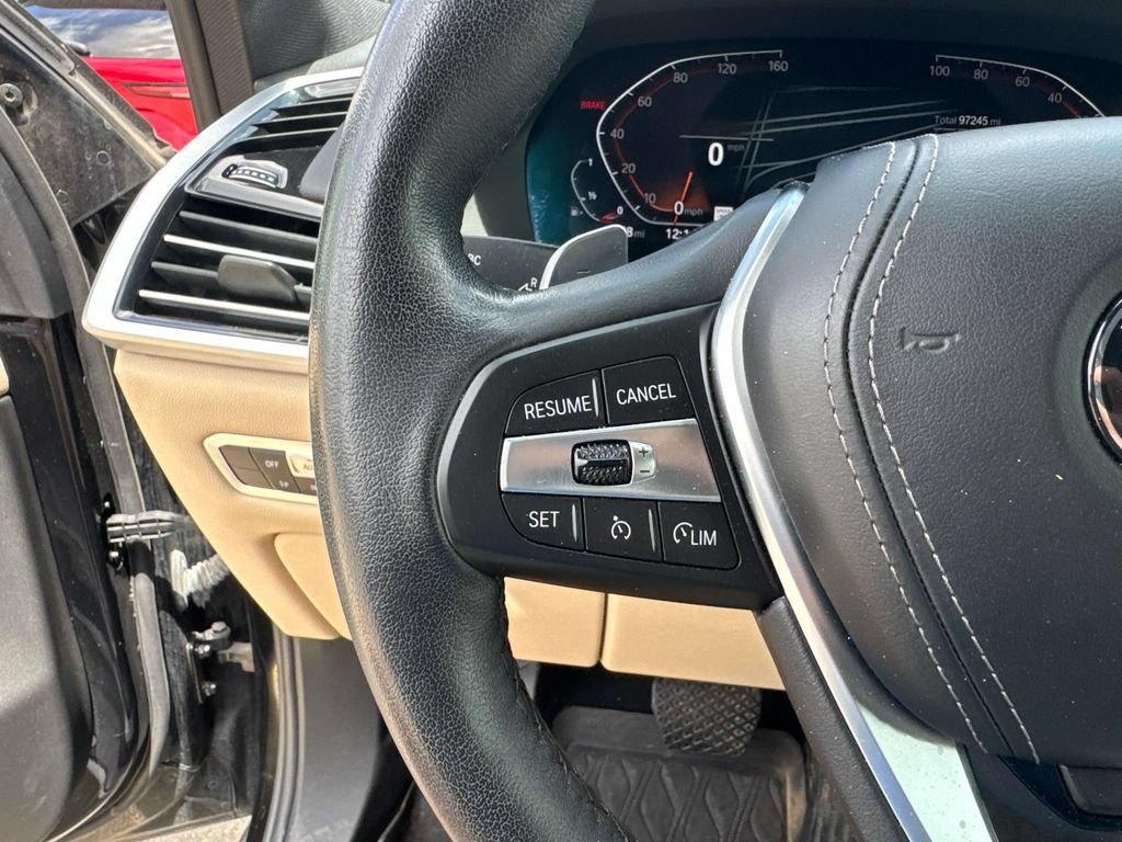 Used 2022 BMW X5 sDrive40i w/ Premium Package RWD image 29