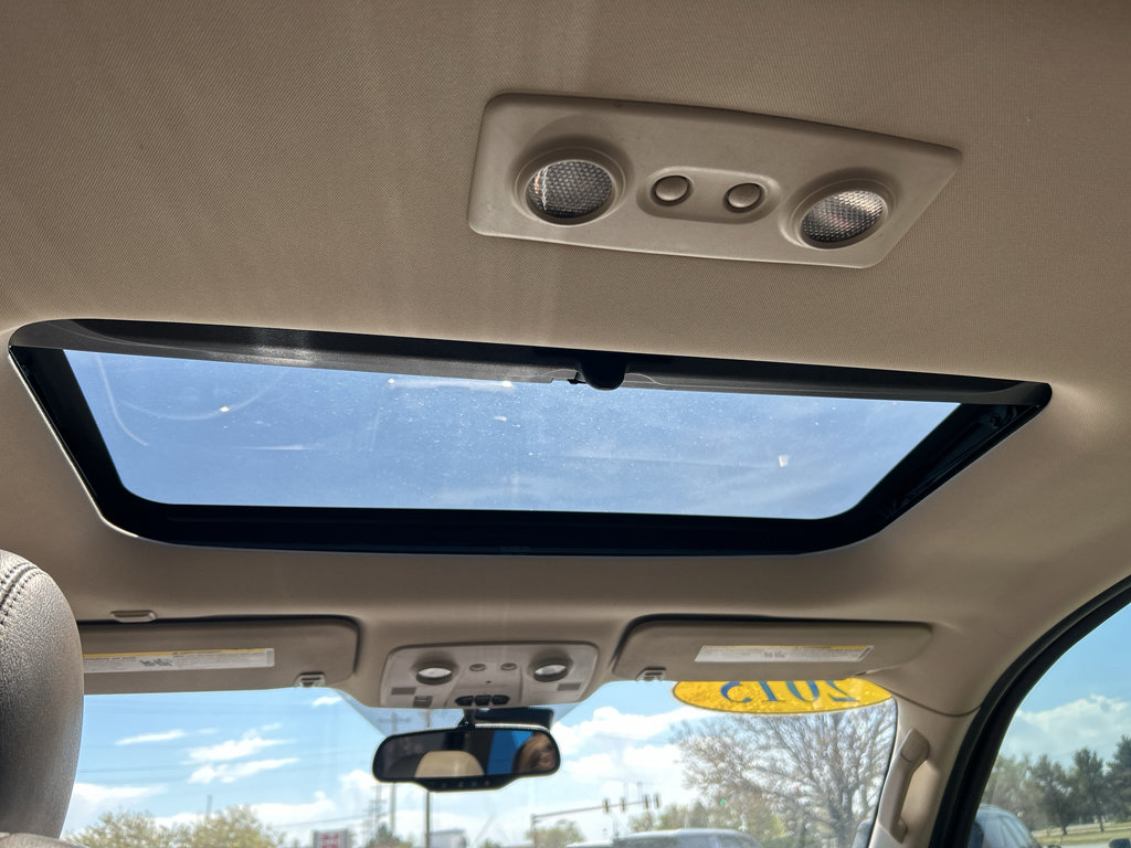 Used 2015 GMC Acadia Denali image 15