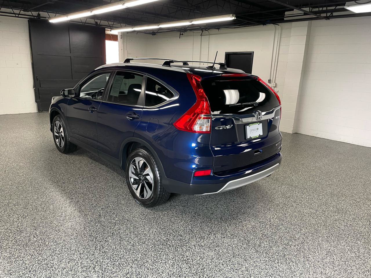Used 2016 Honda CR-V Touring image 7