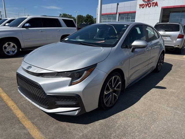 Used 2022 Toyota Corolla SE FWD image 1