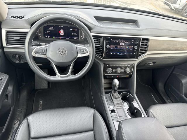 Certified 2023 Volkswagen Atlas SE image 9