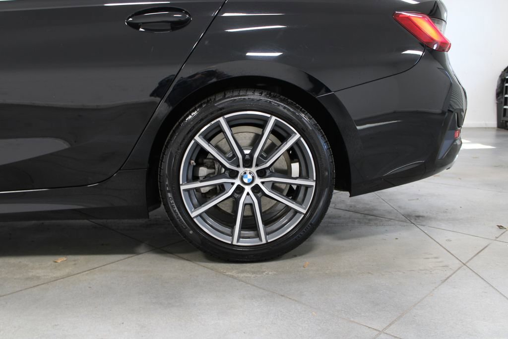 Used 2019 BMW 330i Sedan w/ Convenience Package image 43