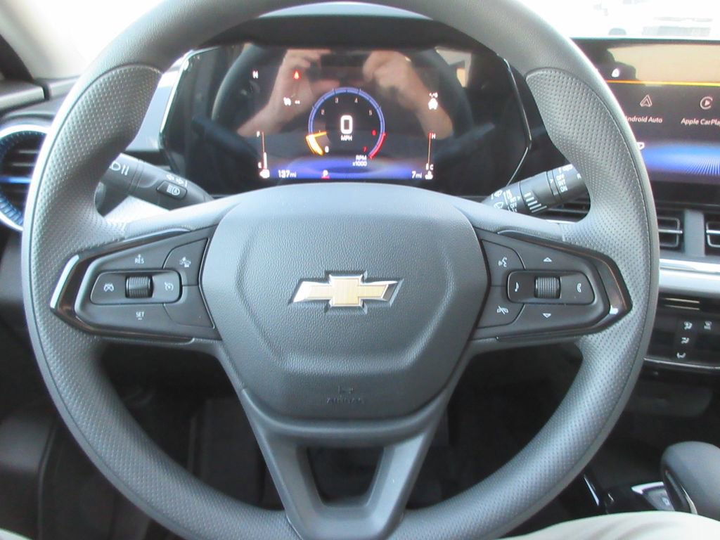 New 2026 Chevrolet Trax LT w/ LPO, Blackout Package image 23