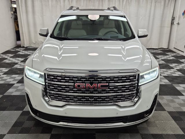Used 2023 GMC Acadia Denali w/ Denali Technology Package image 2