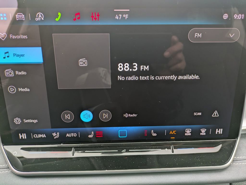 New 2026 Volkswagen Tiguan SE image 22