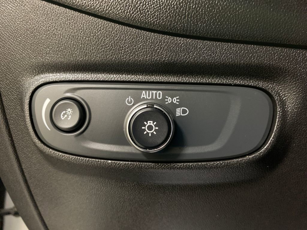 Used 2019 Chevrolet Equinox LT AWD/4WD image 23