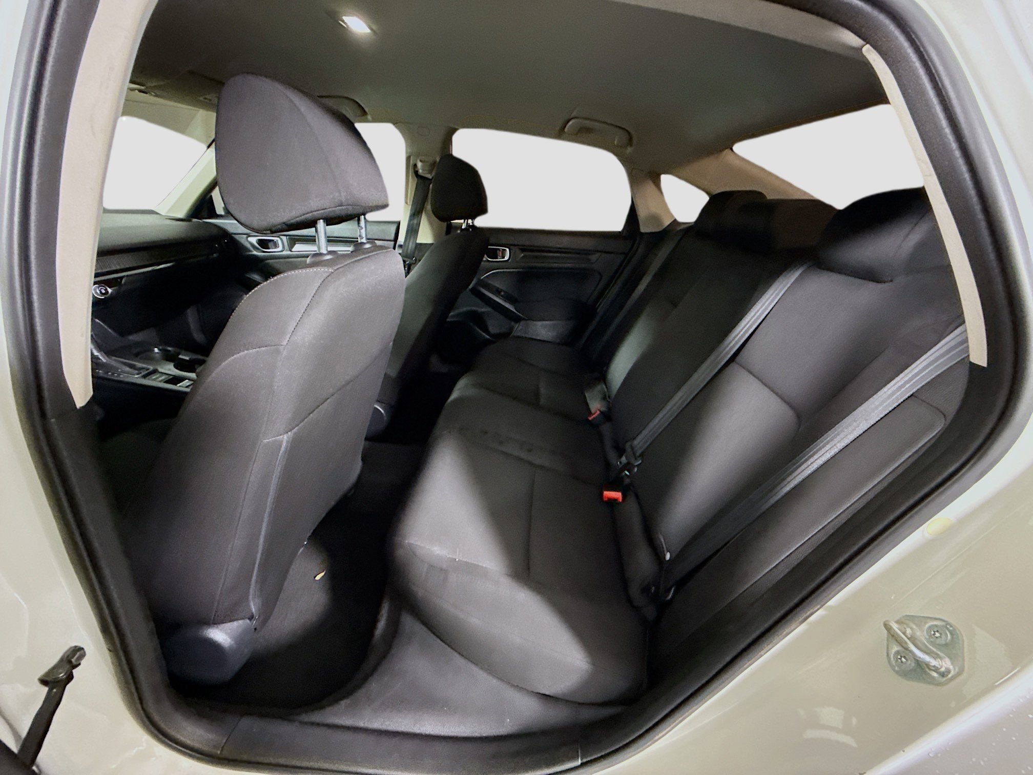 Used 2023 Honda Civic LX image 25