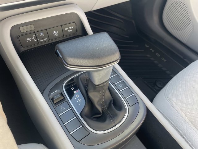 Certified 2026 Hyundai Kona SE AWD/4WD image 23