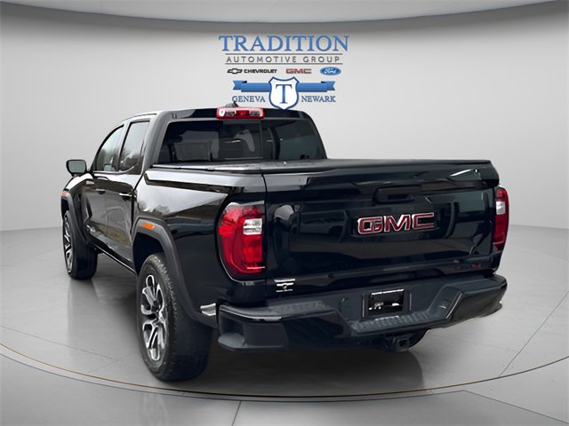 Used 2024 GMC Canyon AT4 image 2