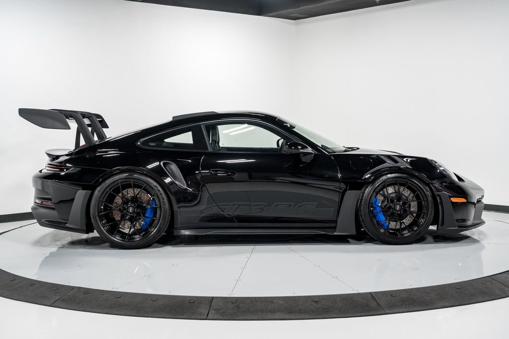 Used 2025 Porsche 911 GT3 RS RWD image 2
