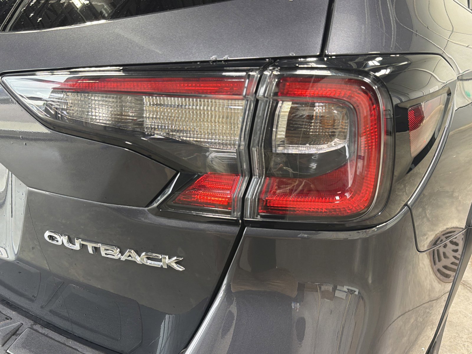 Certified 2024 Subaru Outback Limited w/ Popular Package #2 AWD/4WD image 11