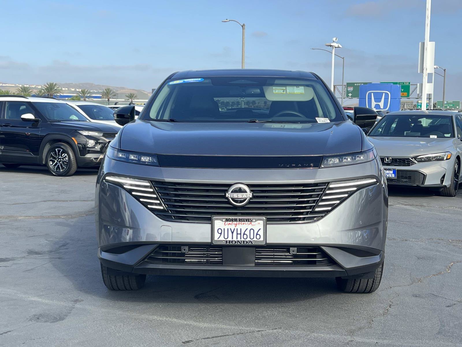 Used 2025 Nissan Murano SL w/ Cargo Package AWD/4WD image 4