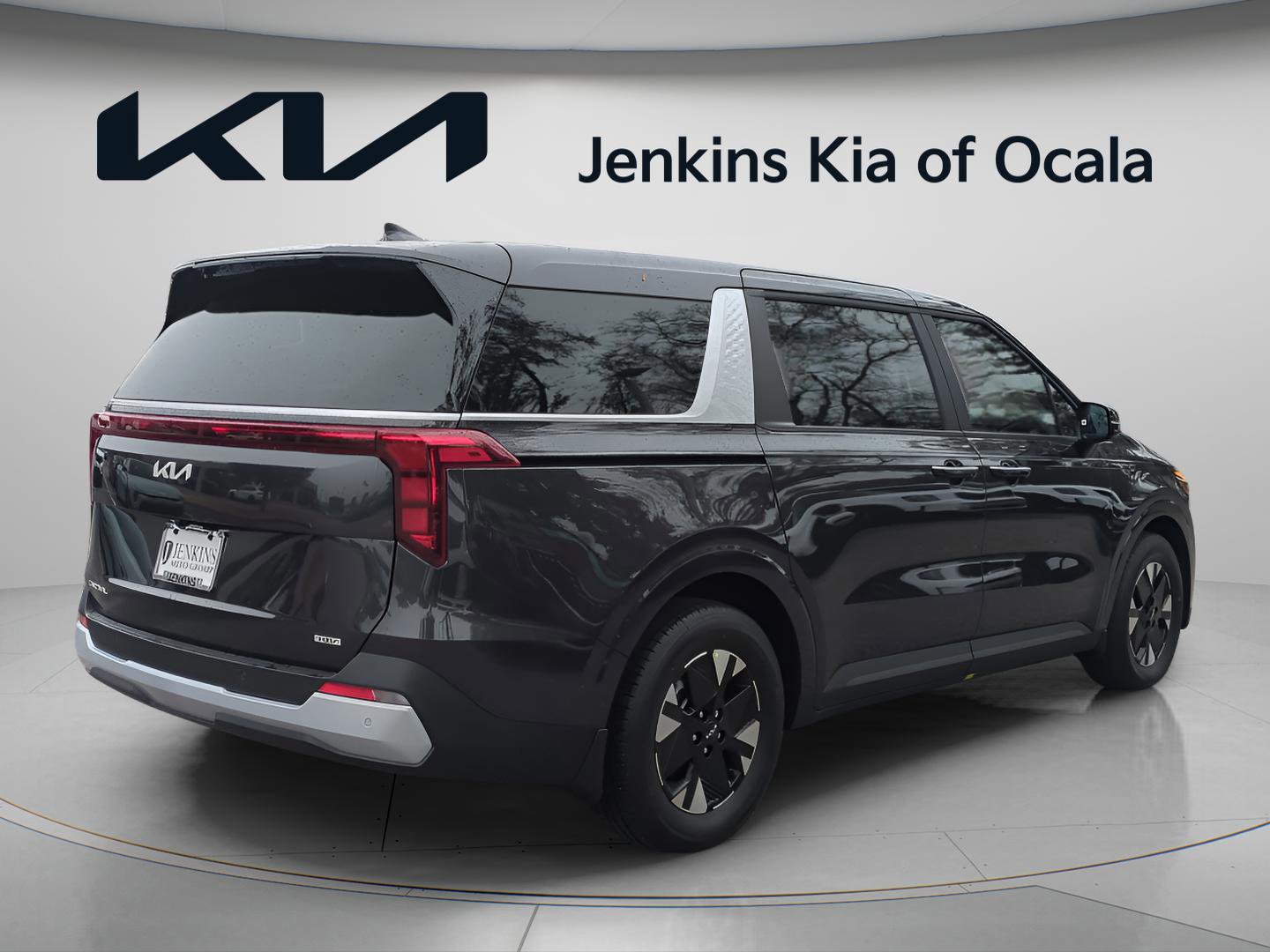 New 2026 Kia Carnival LXS FWD image 3