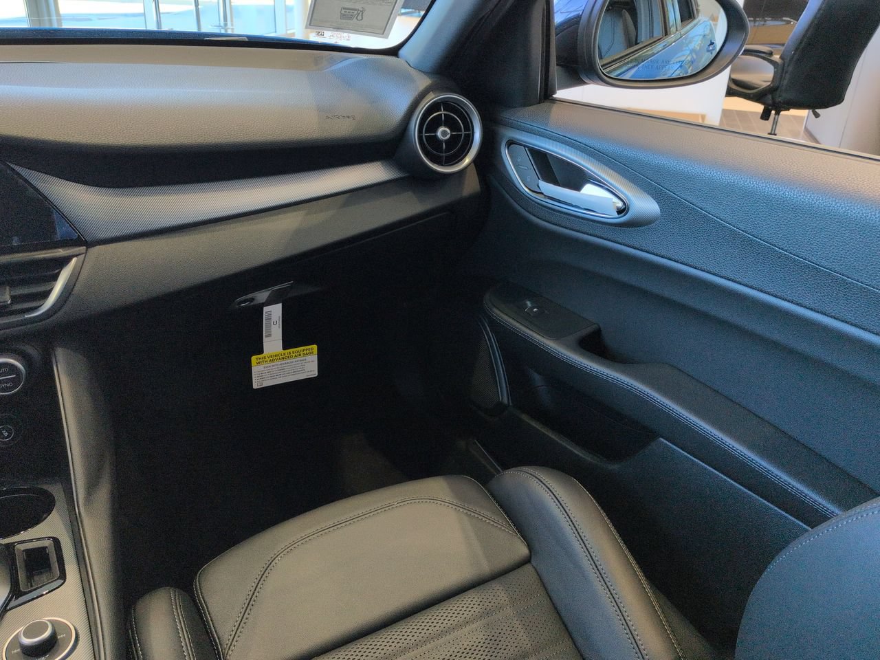 New 2026 Alfa Romeo Giulia w/ Driving Assist Package RWD image 14