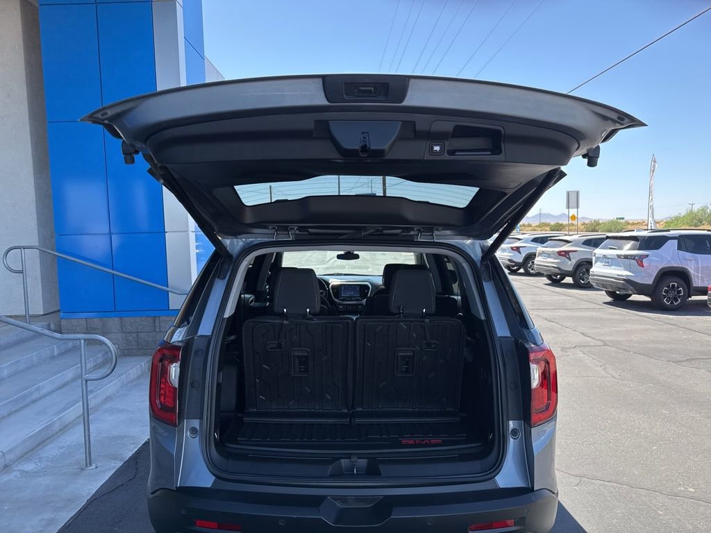 Used 2021 GMC Acadia SLE w/ Driver Convenience Package image 7