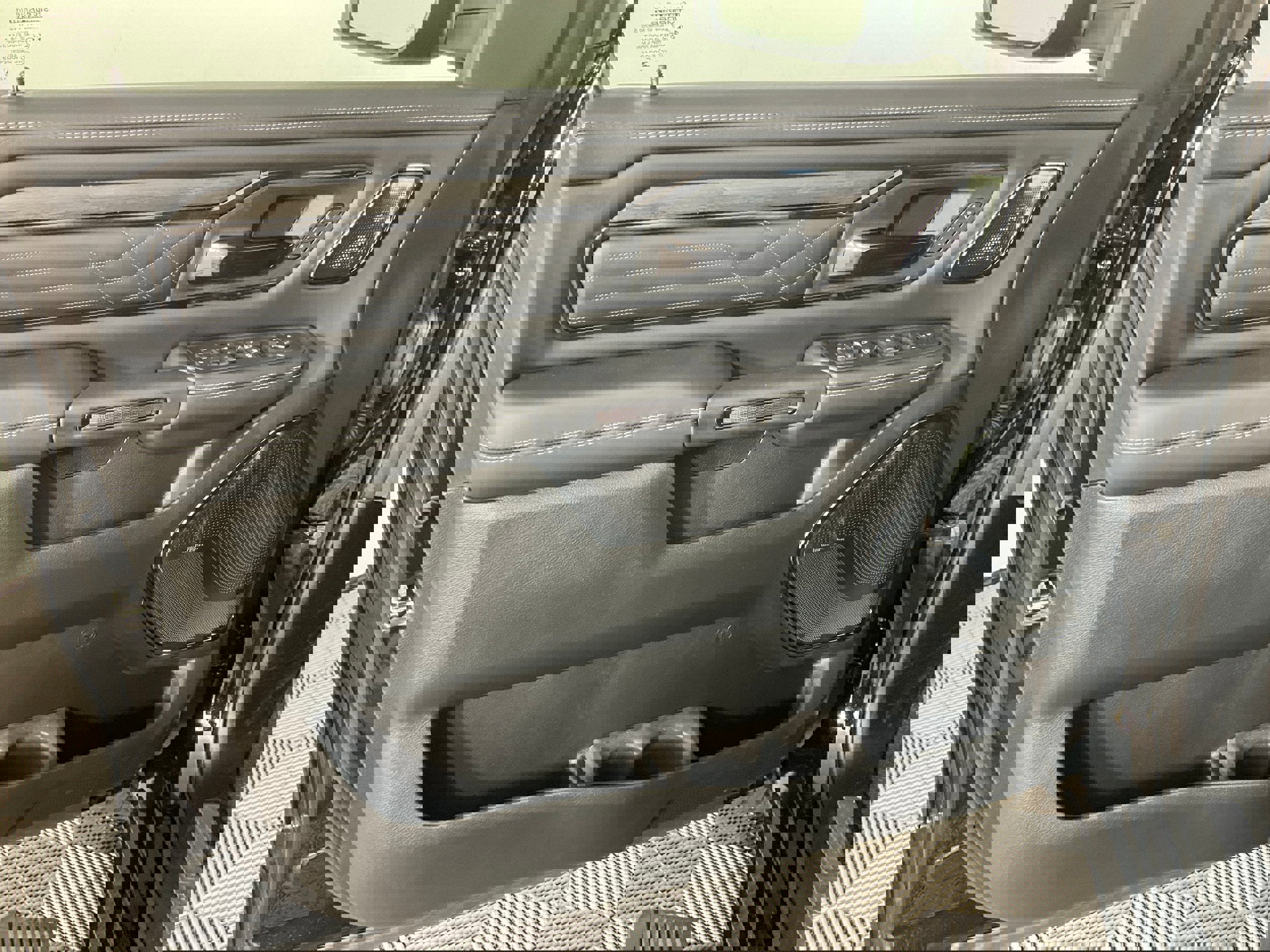 New 2026 RAM 1500 Limited image 24