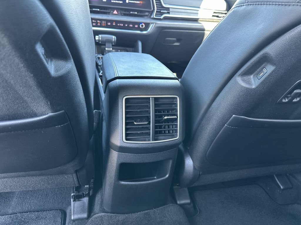 Certified 2025 Kia Sportage X-Line AWD/4WD image 17