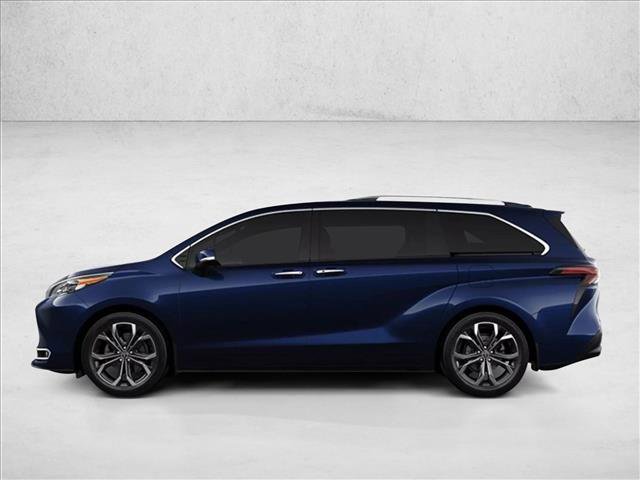 Used 2025 Toyota Sienna Platinum image 7
