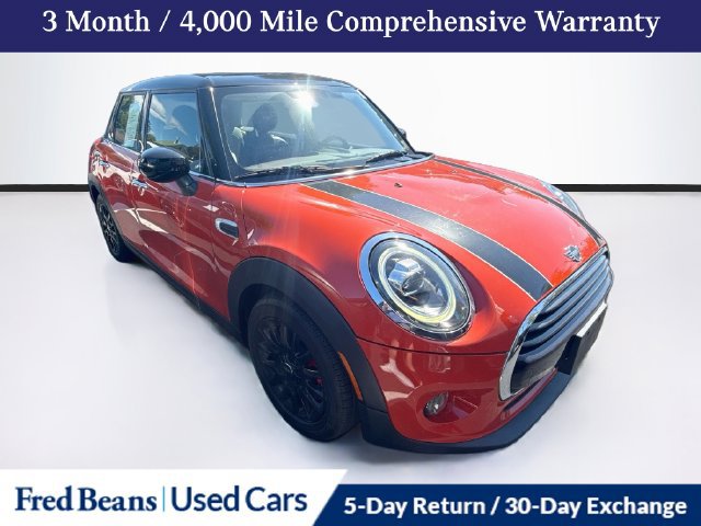 Used 2020 MINI Cooper 4-Door Hardtop w/ Premium Package FWD image 1