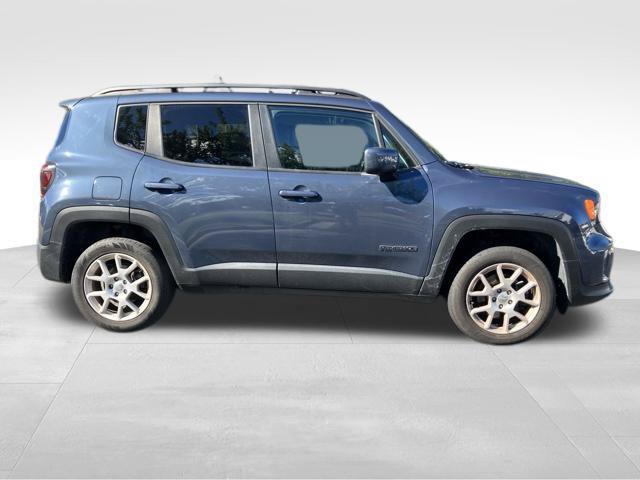 Used 2020 Jeep Renegade Latitude w/ Cold Weather Group AWD/4WD image 4