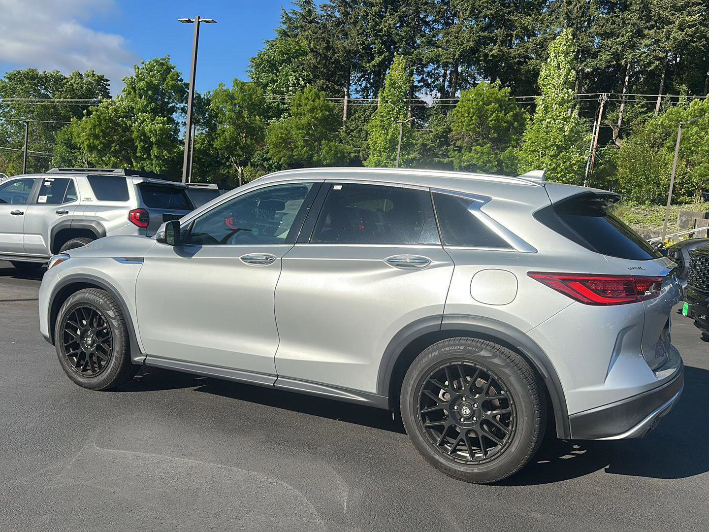 Used 2019 INFINITI QX50 Luxe FWD image 5