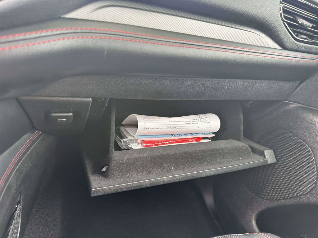 Used 2024 Dodge Durango GT AWD/4WD image 33