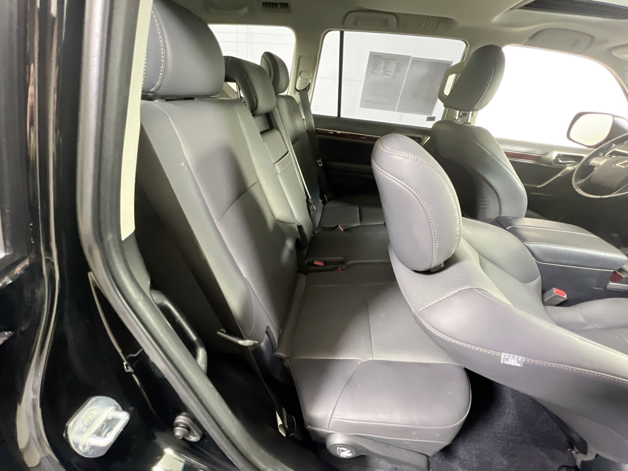 Used 2019 Lexus GX 460 Premium image 27