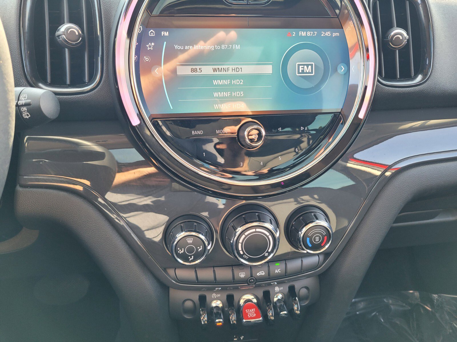 Used 2024 MINI Cooper Countryman image 23