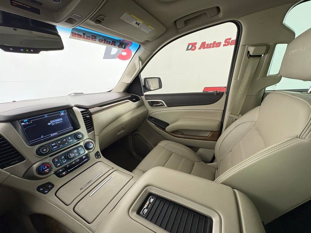 Used 2020 GMC Yukon Denali w/ Denali Ultimate Package RWD image 35