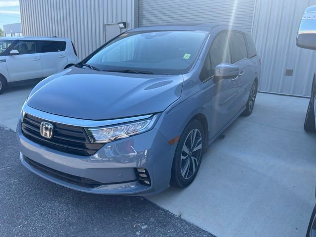 Used 2023 Honda Odyssey Touring image 1