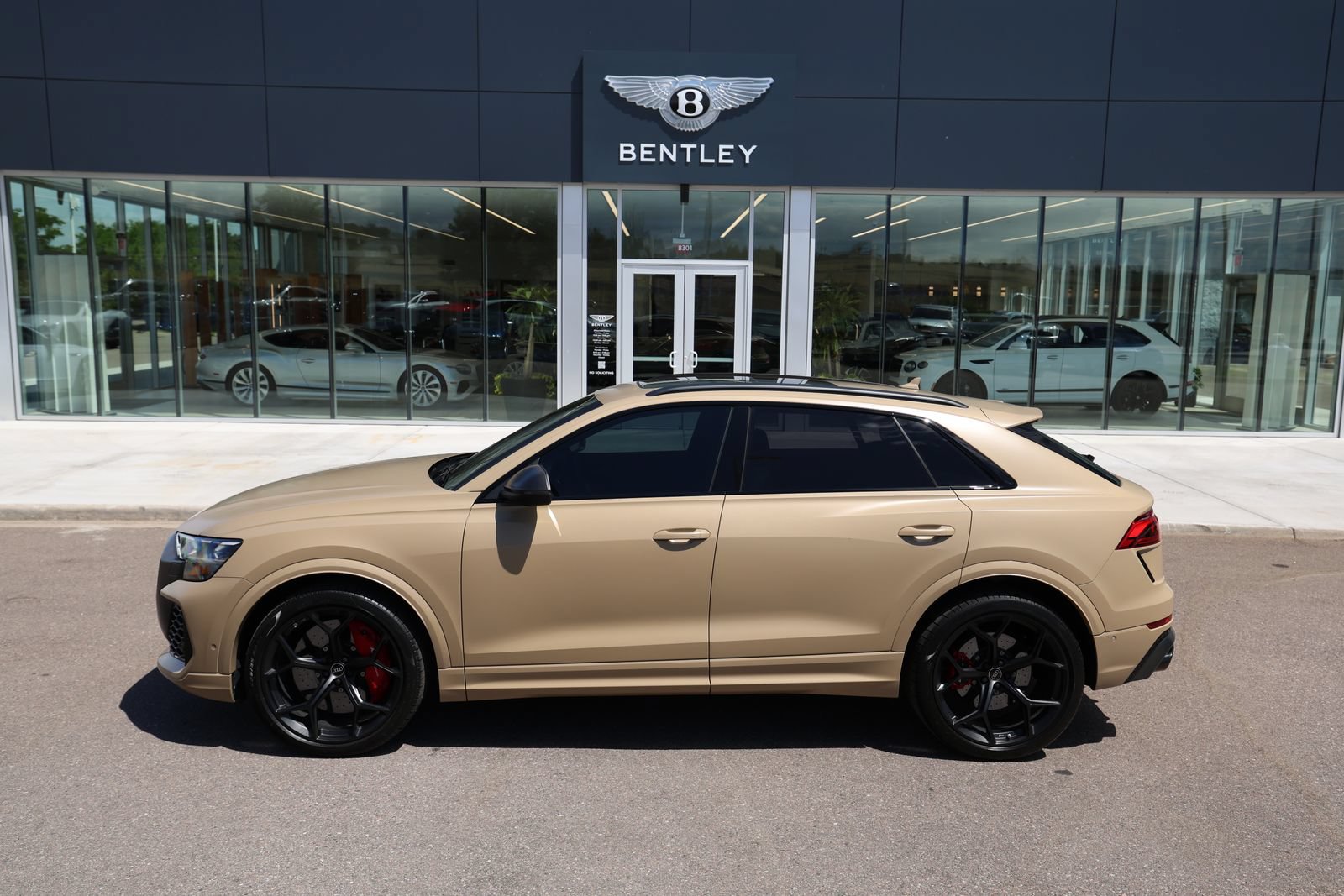 Used 2025 Audi RS Q8 performance AWD/4WD image 5
