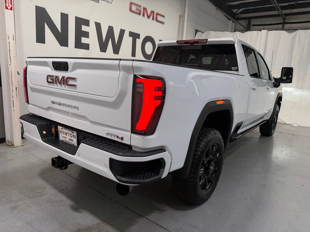 New 2026 GMC Sierra 2500 AT4 w/ AT4 Premium Plus Package AWD/4WD image 31