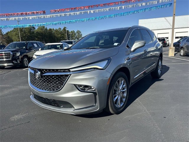 Certified 2023 Buick Enclave Avenir w/ Avenir Technology Package image 4