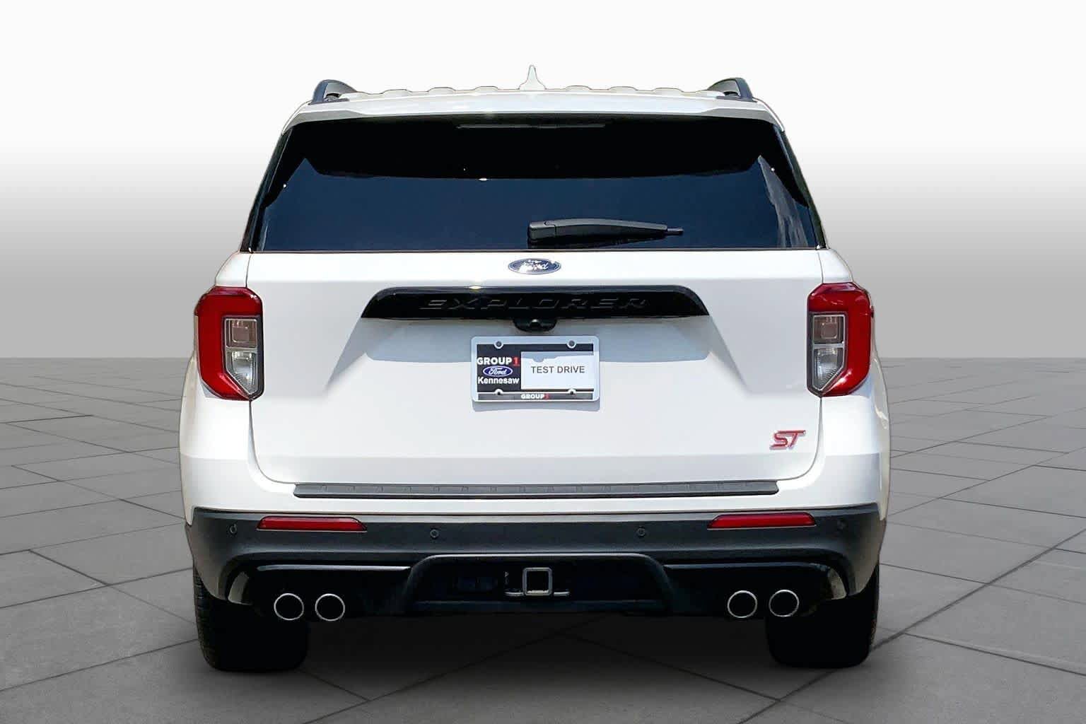 Used 2023 Ford Explorer ST w/ Equipment Group 401A AWD/4WD image 5