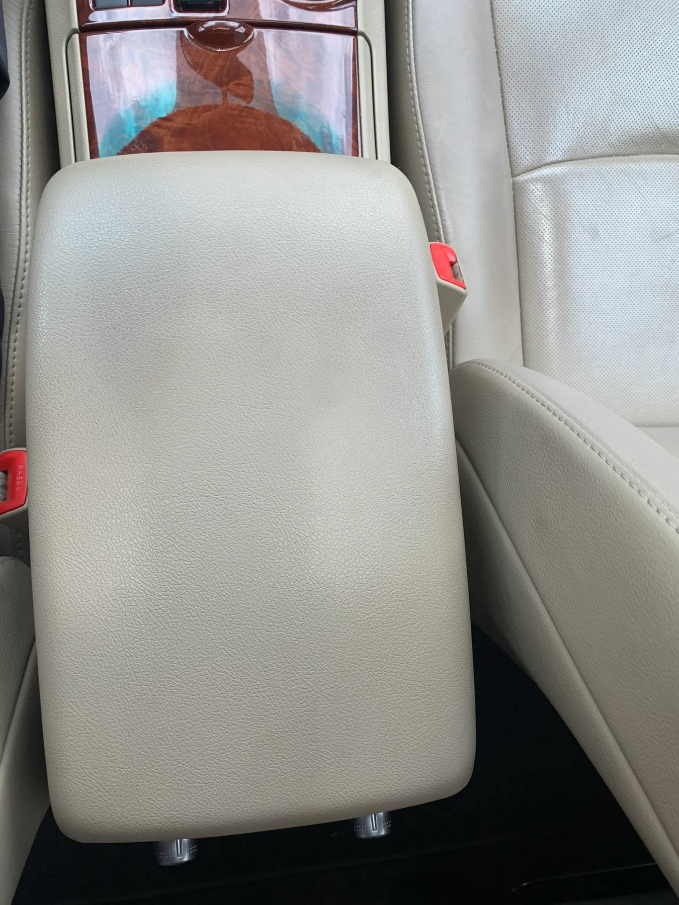 Used 2011 Toyota Highlander Limited FWD image 27